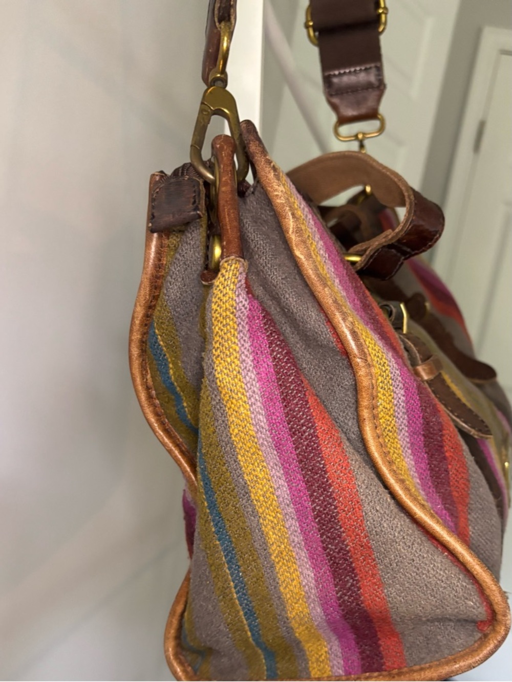 Vintage Fossil Striped Fabric Crossbody with Brown Leather Trim - Picture 7 of 16